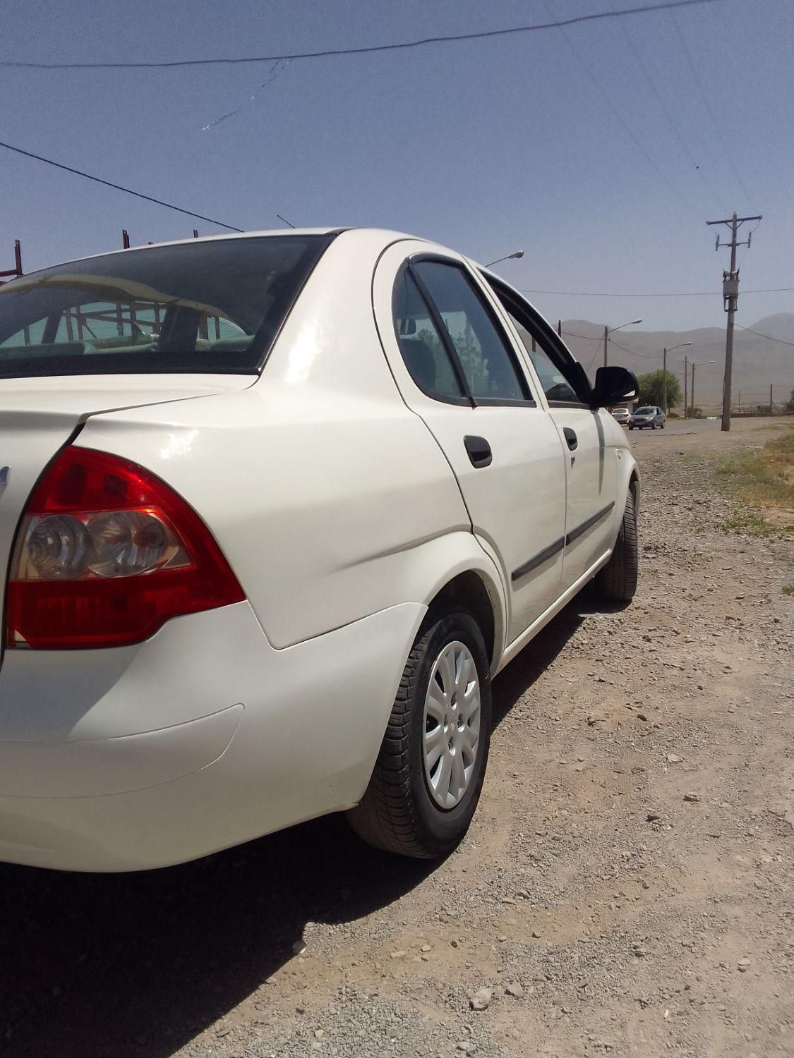 تیبا صندوق دار SX - 1400