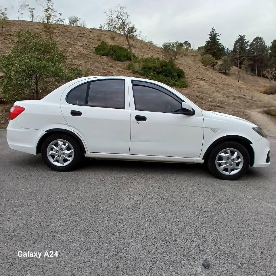 ساینا S دنده ای بنزینی - 1401