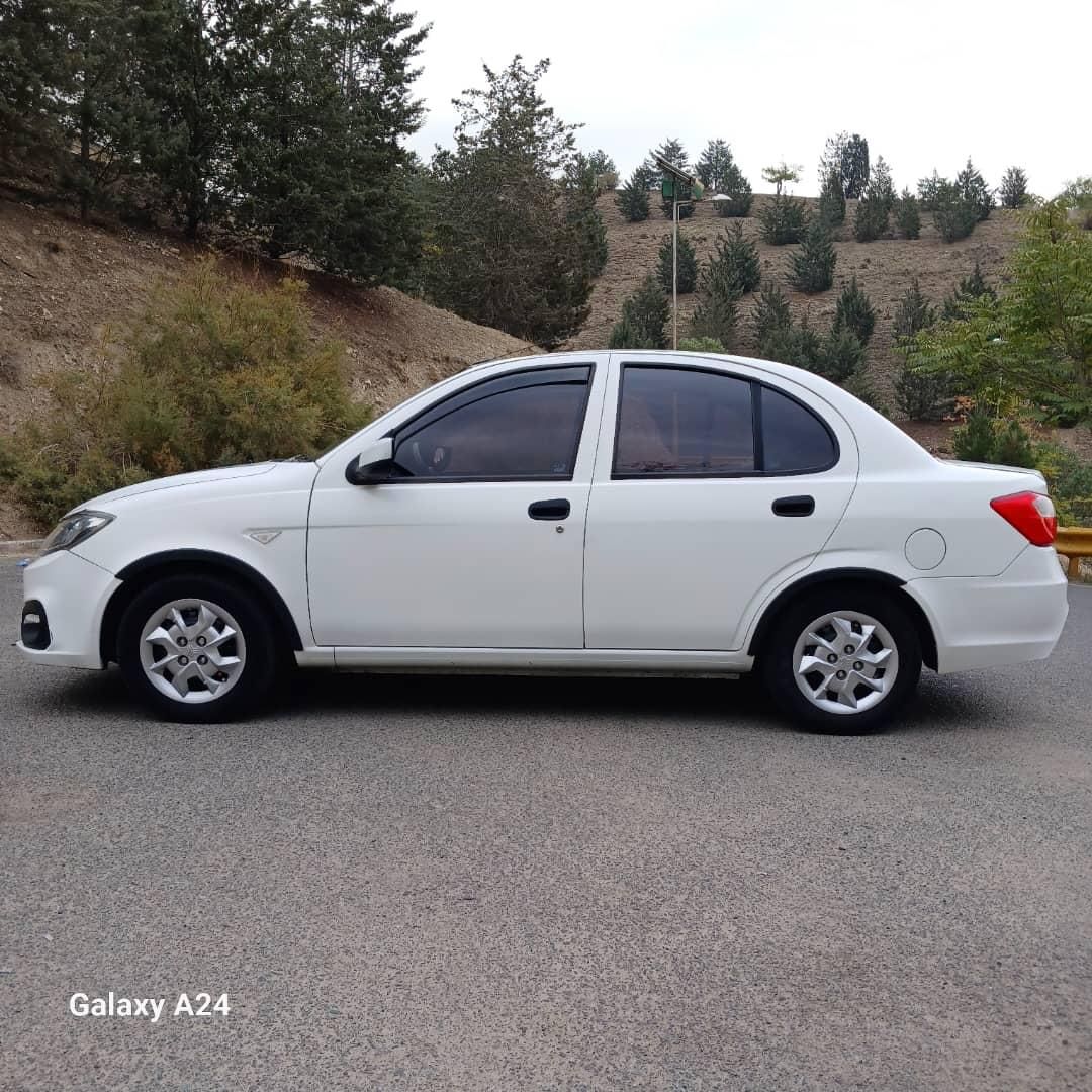 ساینا S دنده ای بنزینی - 1401