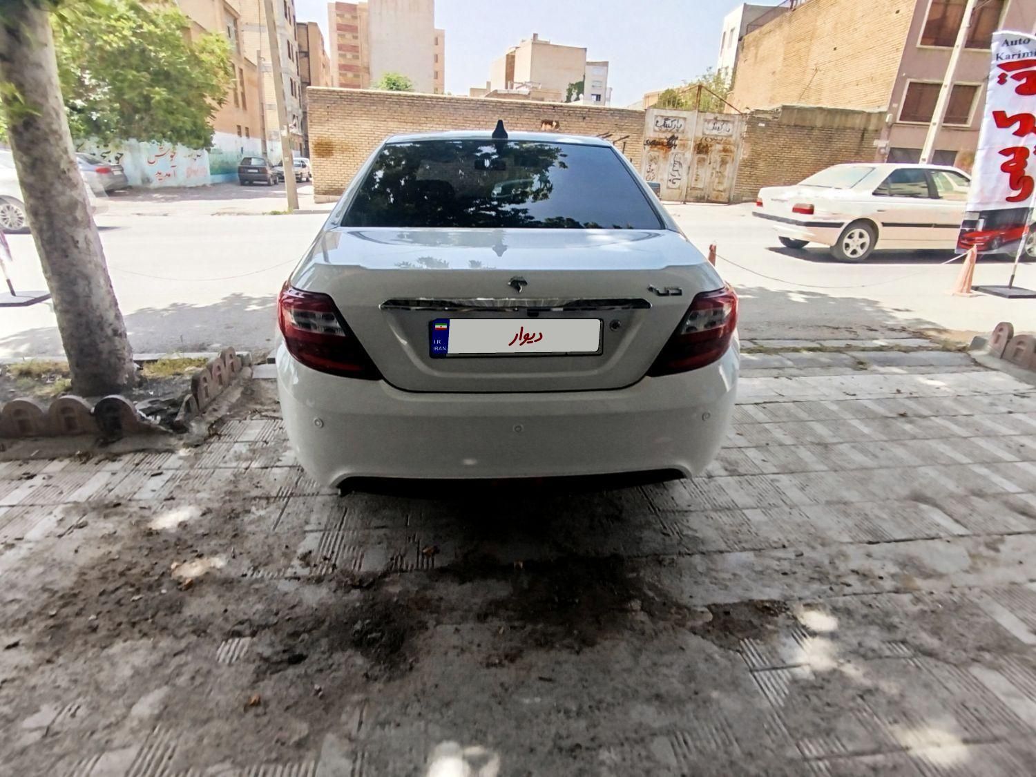 دنا پلاس تیپ ۱ دنده‌ای - 1402