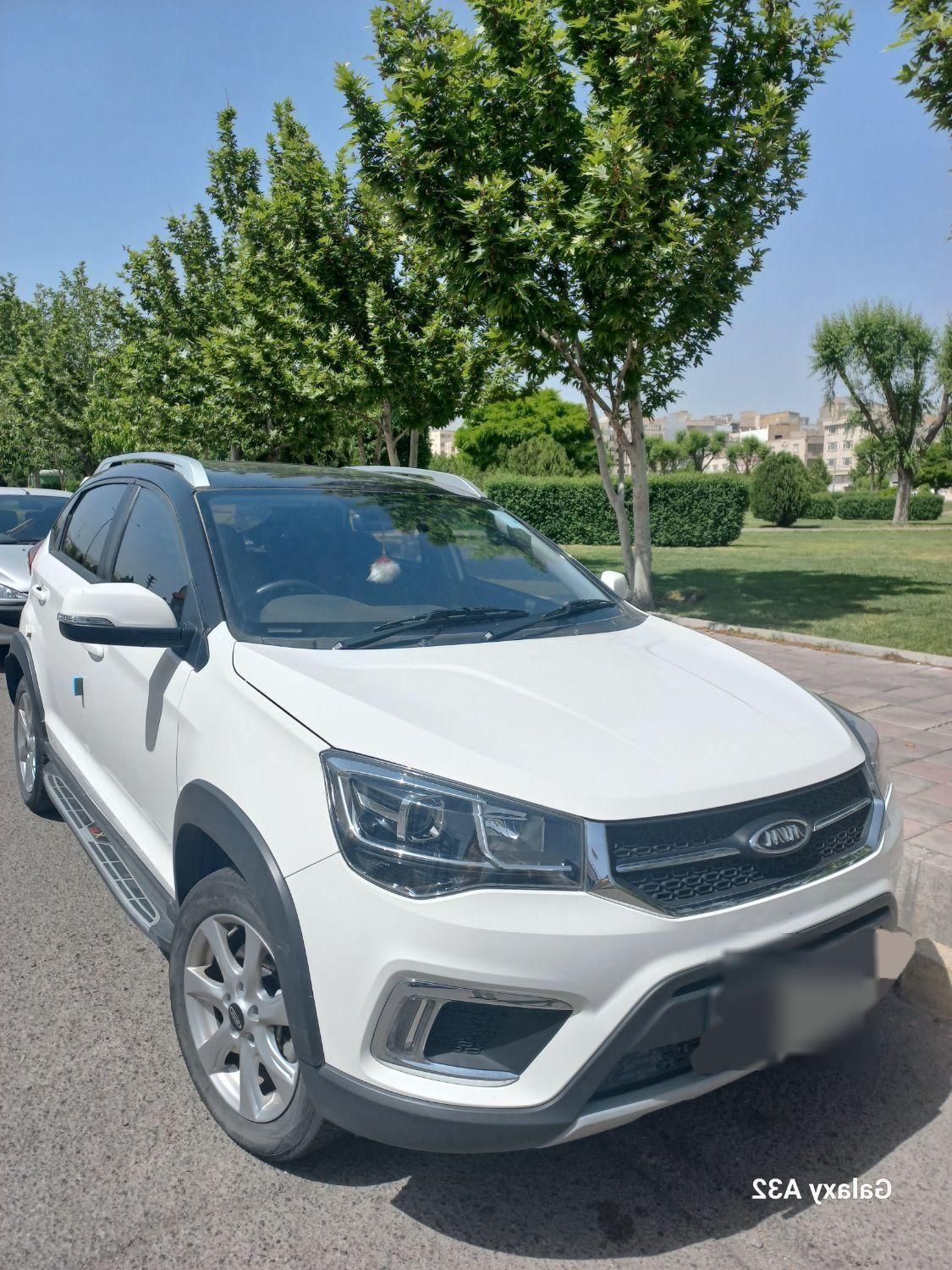 خودرو ام وی ام، X22 آگهی ann_18139698
