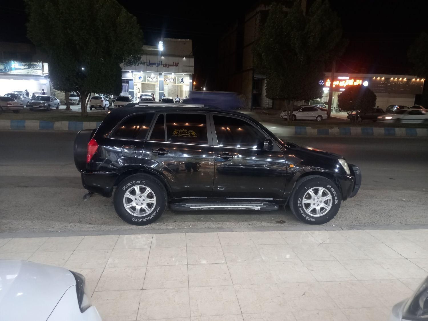 خودرو ام وی ام، X33 آگهی ann_18139772