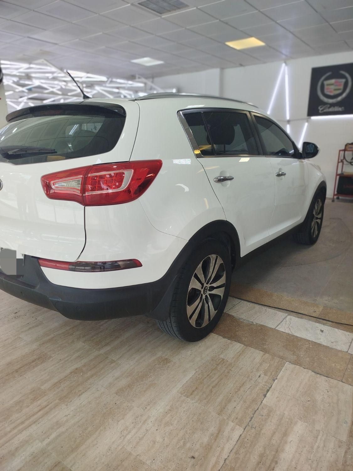 کیا اسپورتیج توربو 2000cc - 2011