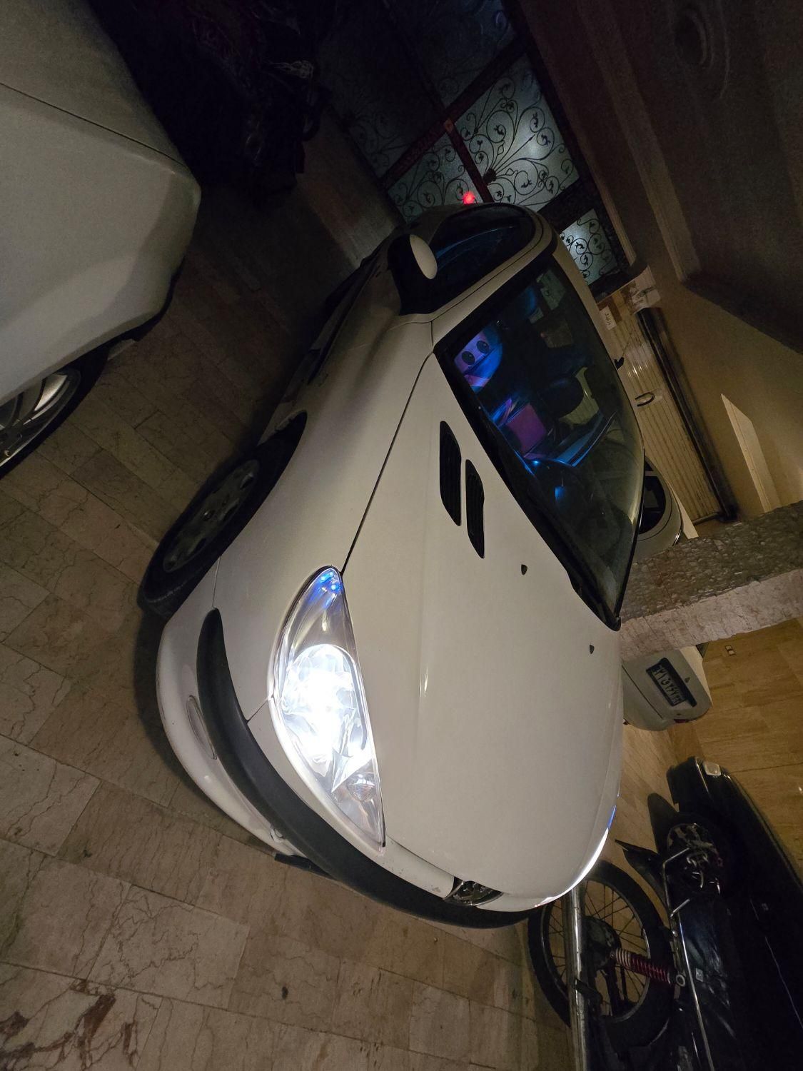 پژو 206 SD v8 - 1390