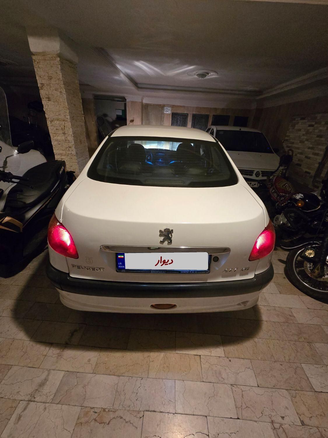 پژو 206 SD v8 - 1390