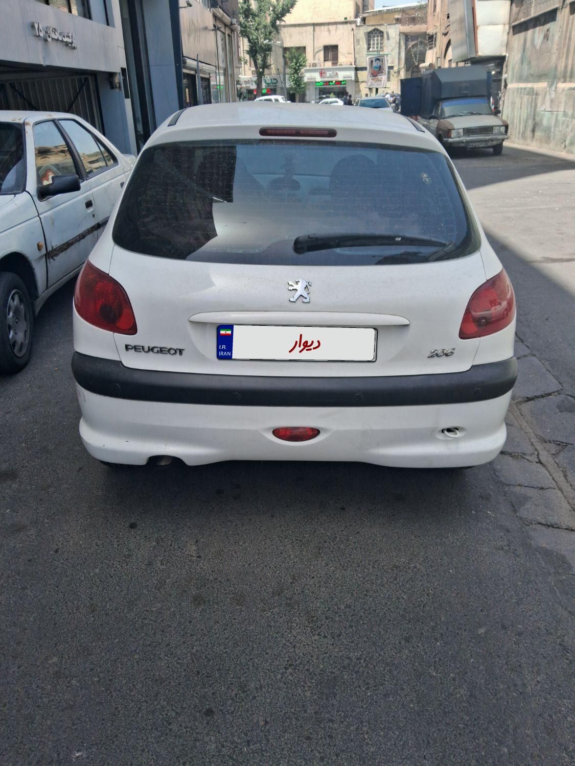 پژو 206 تیپ 3 - 1400