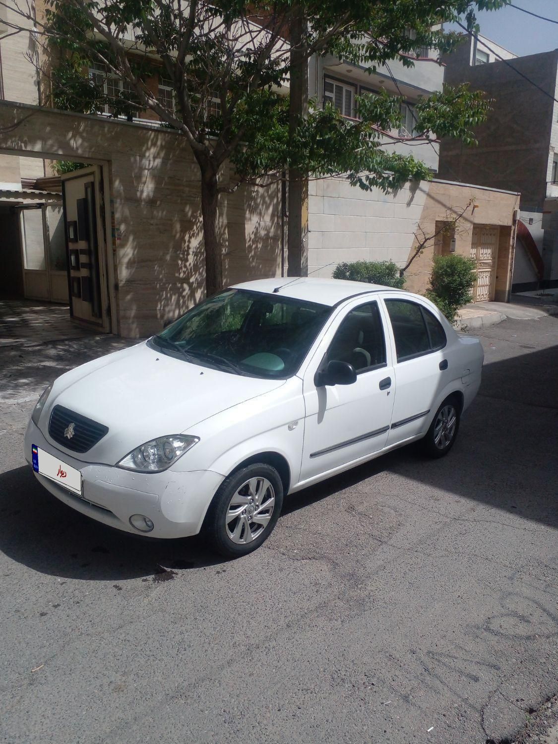 تیبا صندوق دار SX - 1398