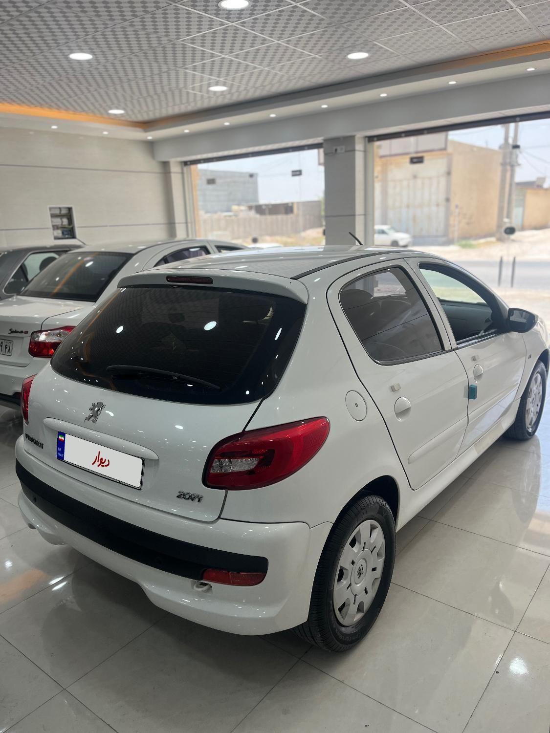 پژو 207 دنده‌ای - 1400