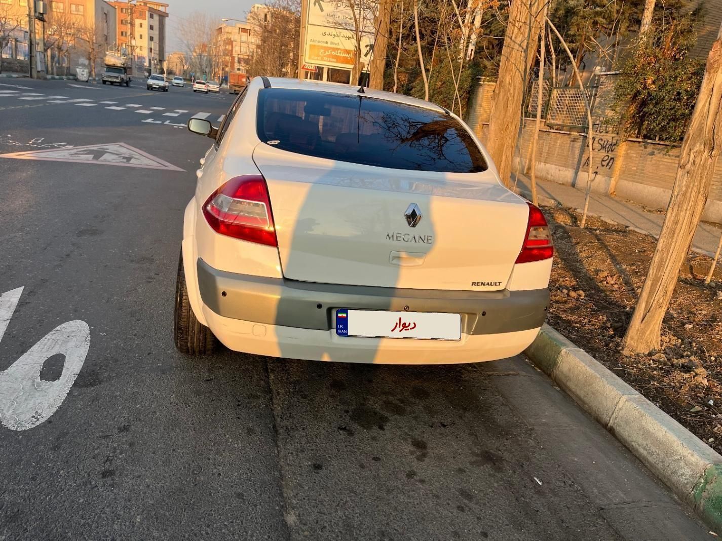 رنو مگان پارس خودرو 2000 - 2012