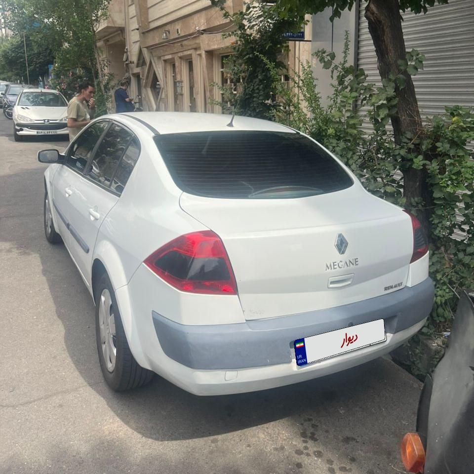 رنو مگان پارس خودرو 1600 E2 - 2011
