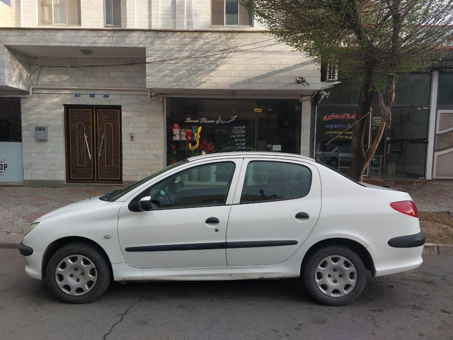پژو 206 SD v8 - 1392