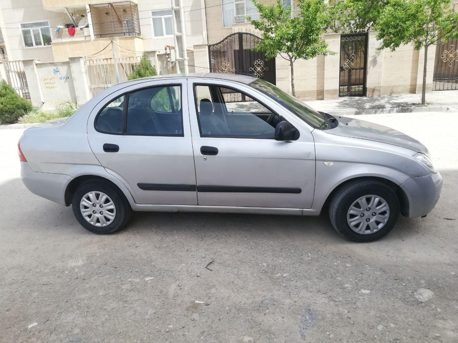 تیبا صندوق دار LX - 1390
