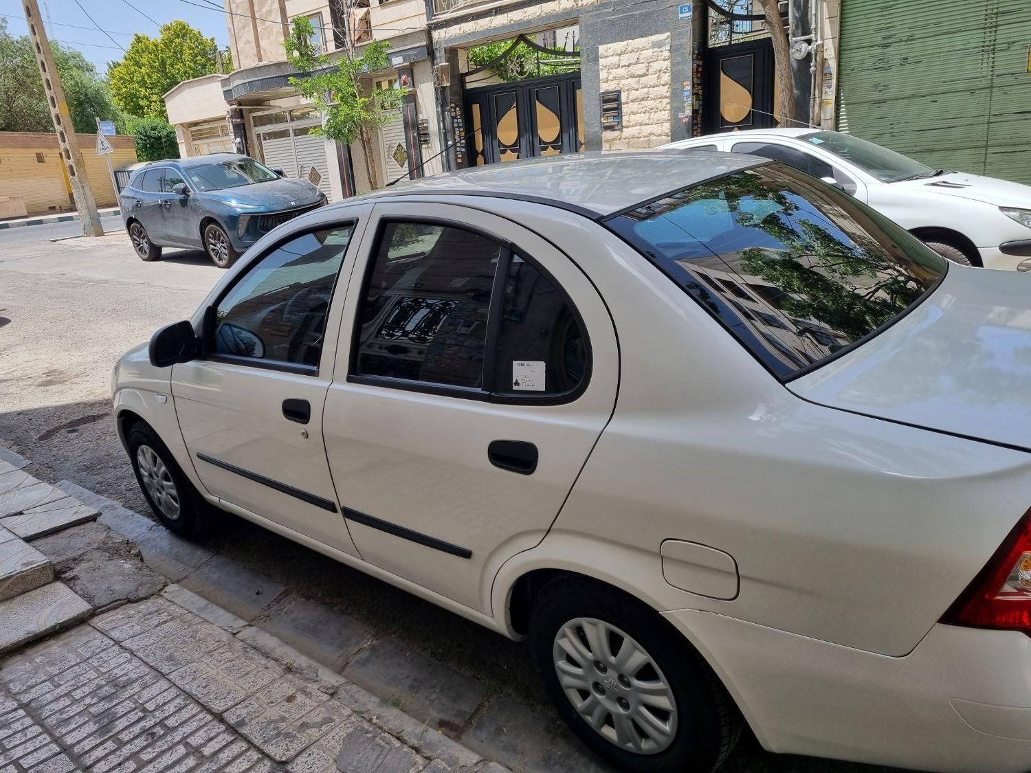 تیبا صندوق دار SX - 1400