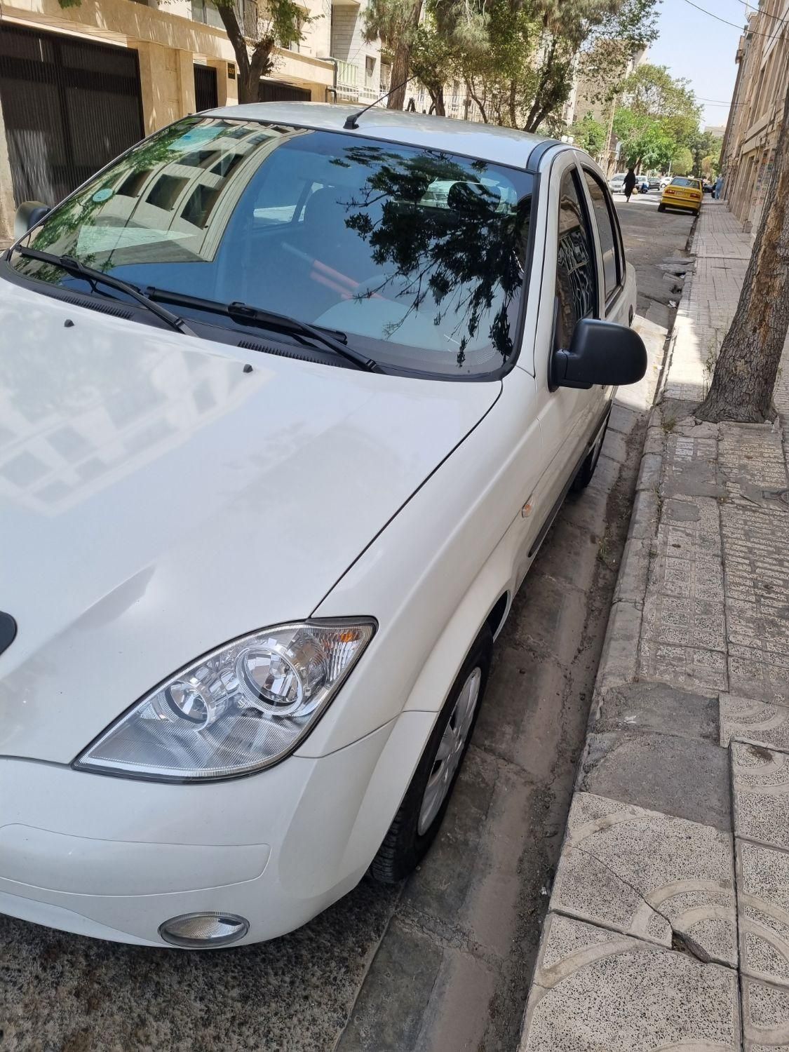 تیبا صندوق دار SX - 1400