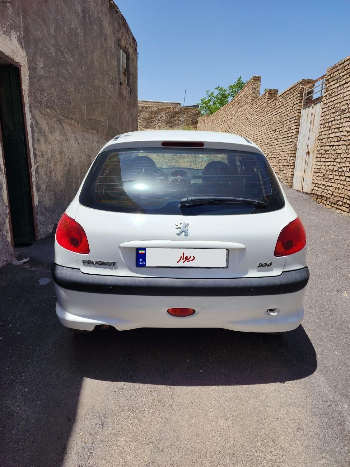 پژو 206 تیپ 2 - 1396