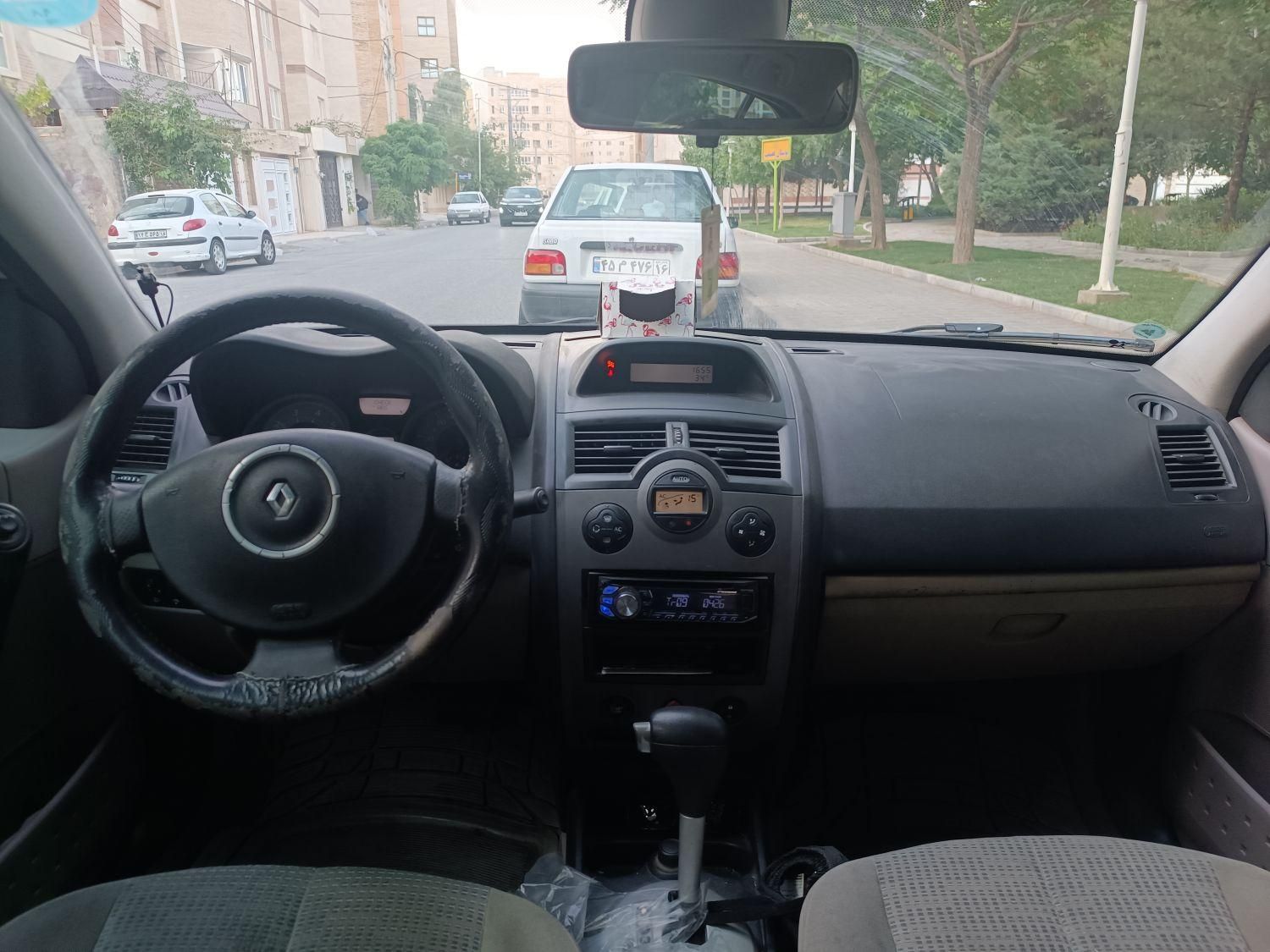 رنو مگان اتوماتیک 2000 - 2008