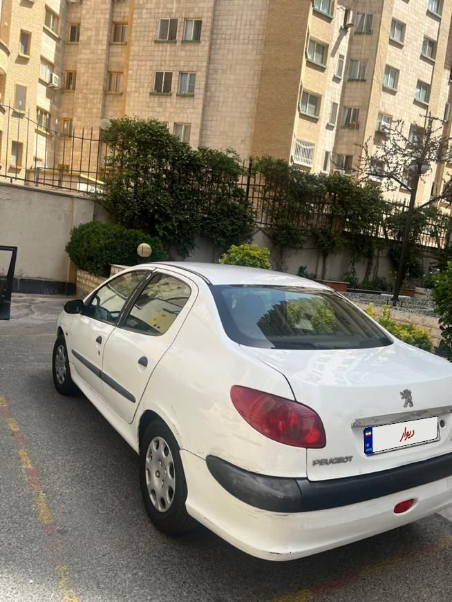 پژو 206 SD v8 - 1390