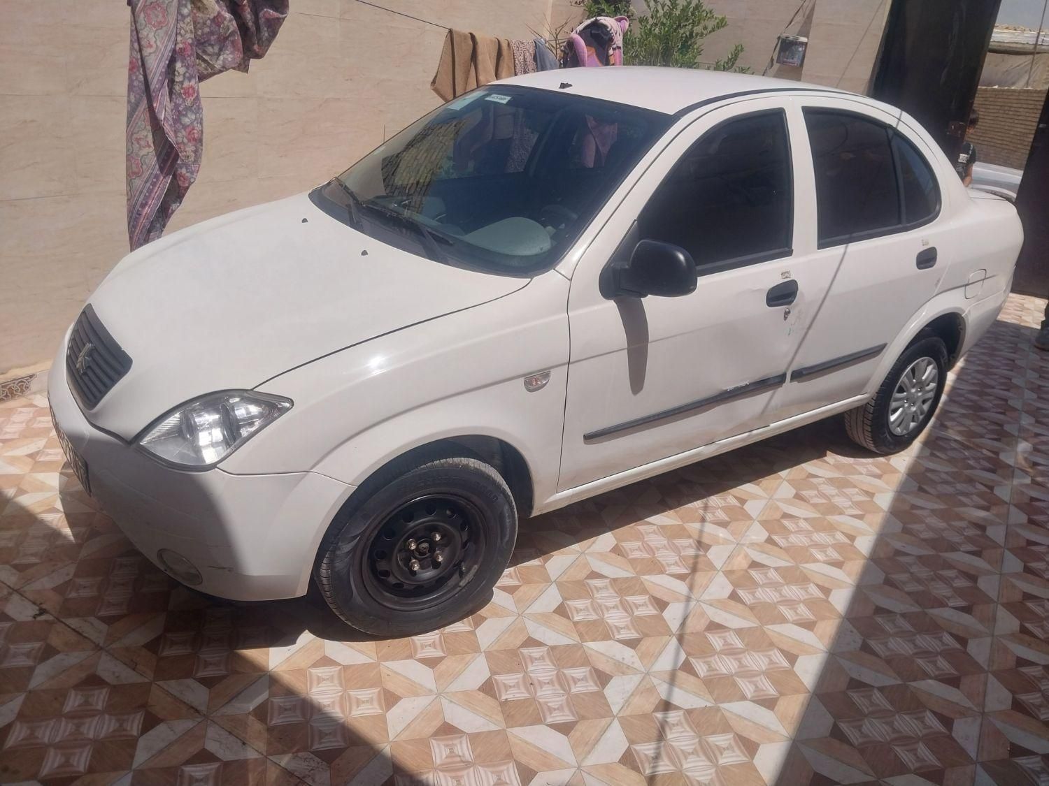 تیبا صندوق دار SX - 1400