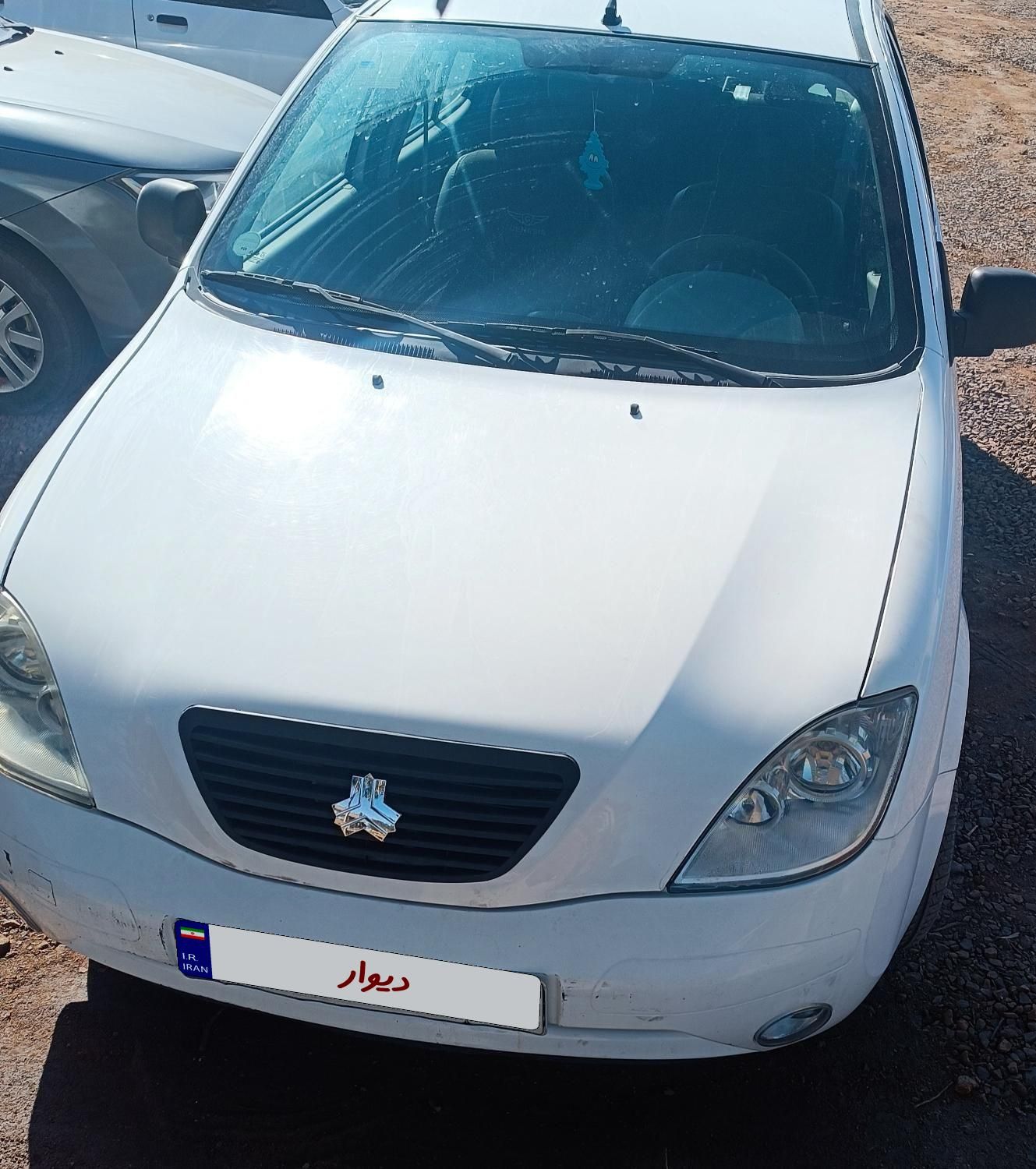 تیبا صندوق دار SX - 1400
