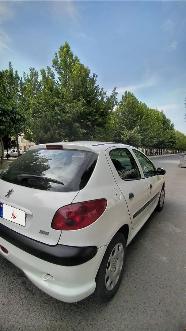 پژو 206 تیپ 2 - 1398