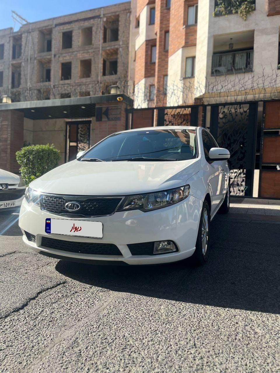 خودرو کیا، سراتو مونتاژ آگهی ann_18147036