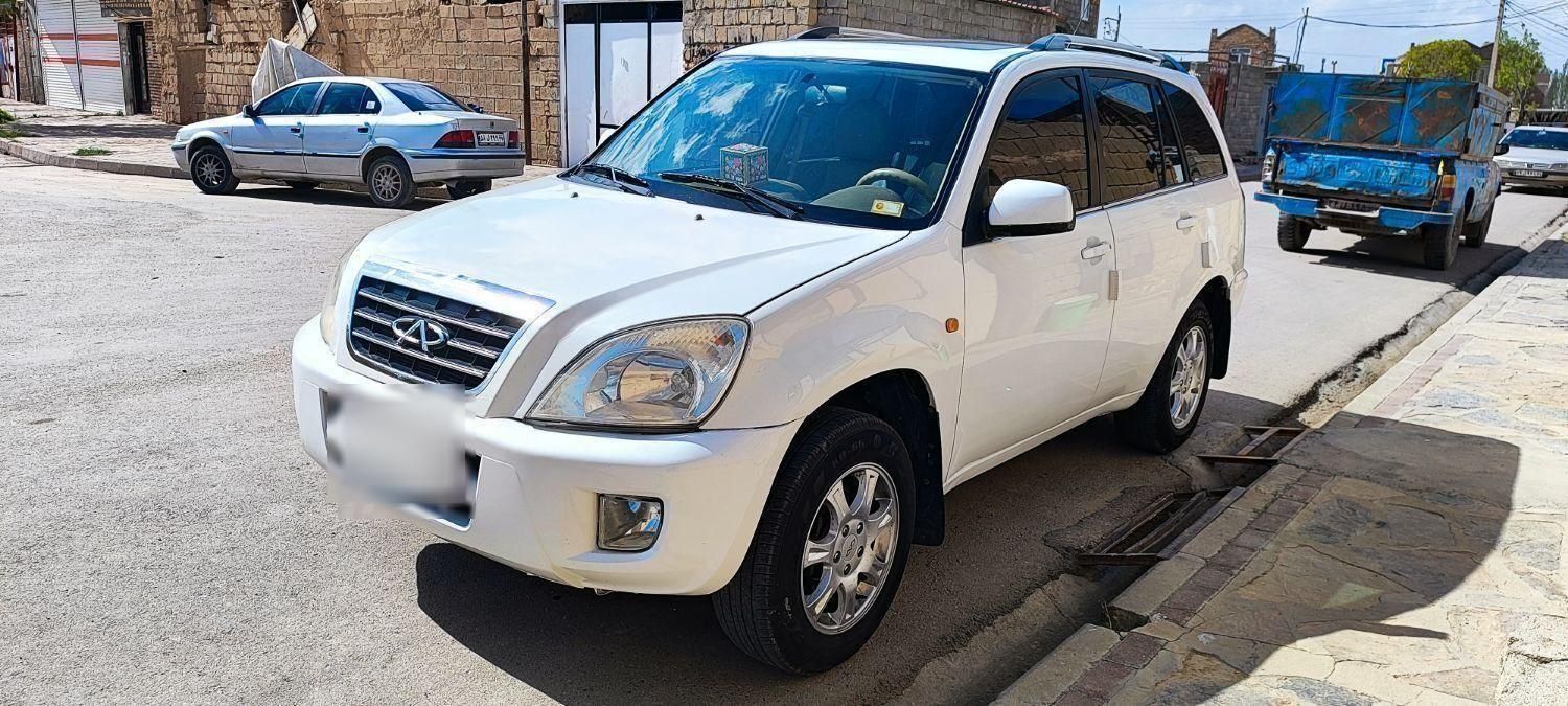 ام وی ام X33 دنده‌ای ساده - 2014