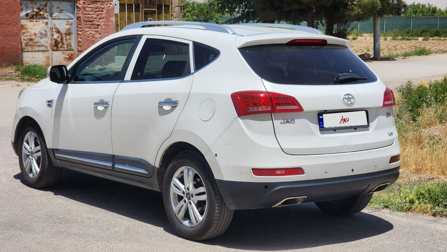 جک S5 دنده‌ای - 2015