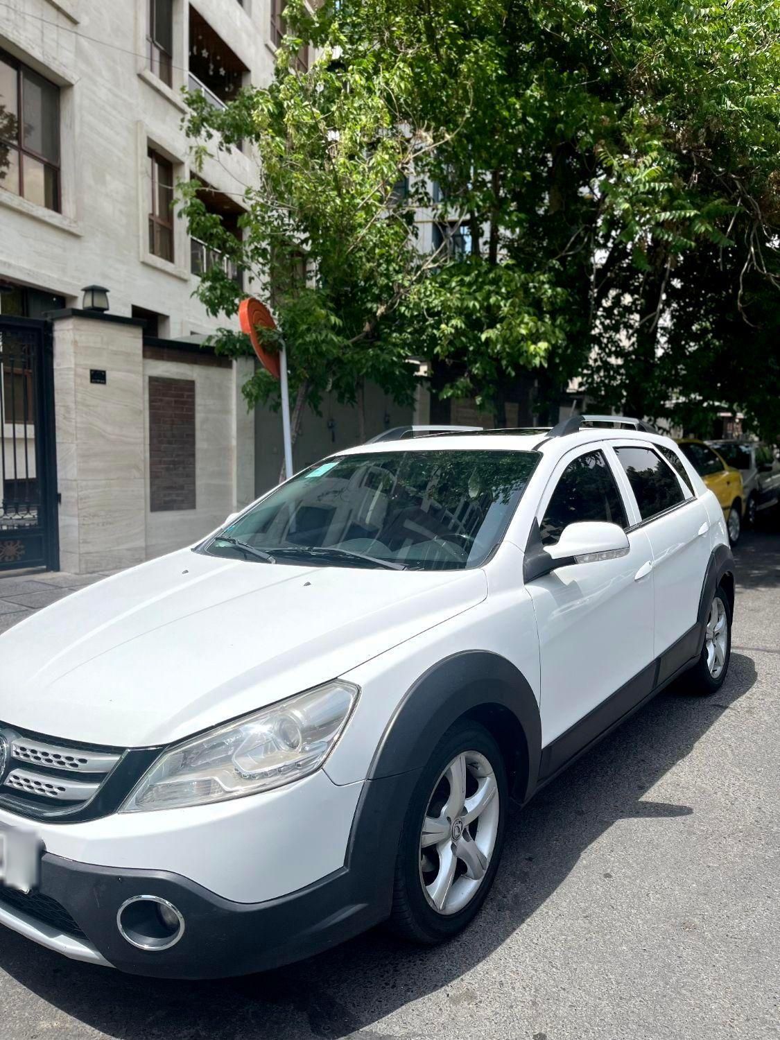 خودرو دانگ فنگ، H30 کراس آگهی ann_18148713