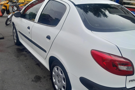 پژو 206 SD v8 - 1395