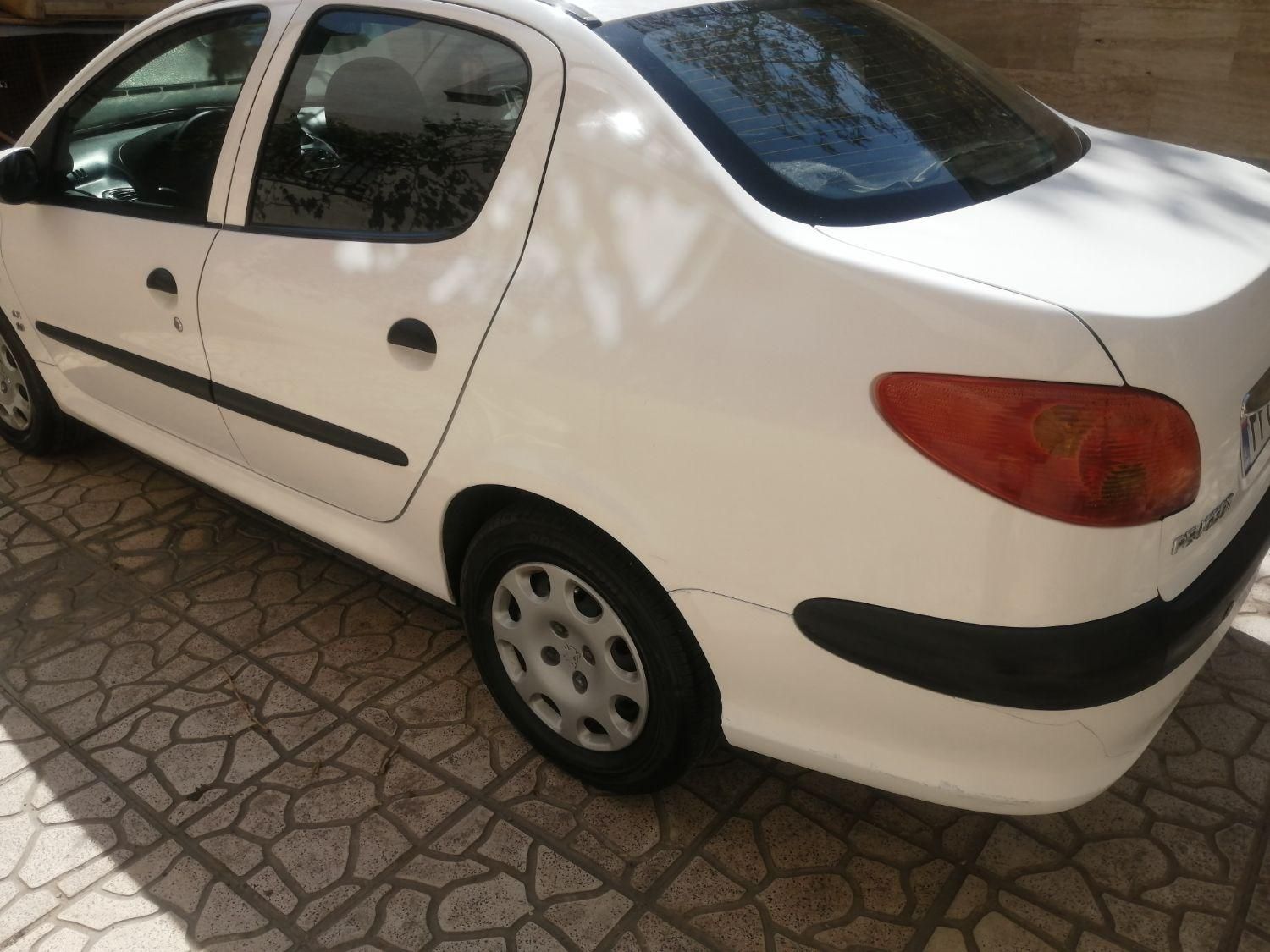 پژو 206 SD v8 - 1393