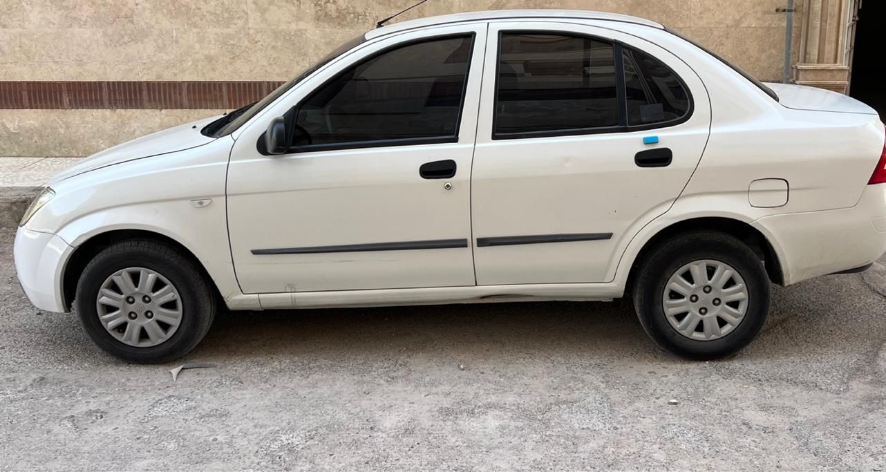 تیبا صندوق دار SX - 1400