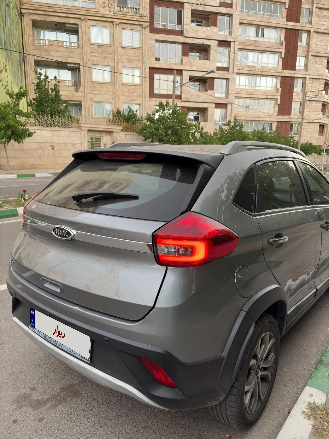 خودرو ام وی ام، X22 آگهی ann_18149213