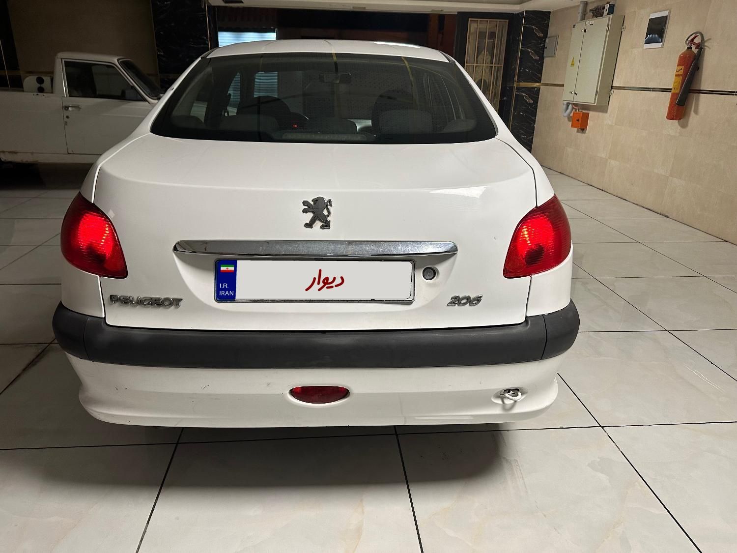پژو 206 SD v8 - 1390