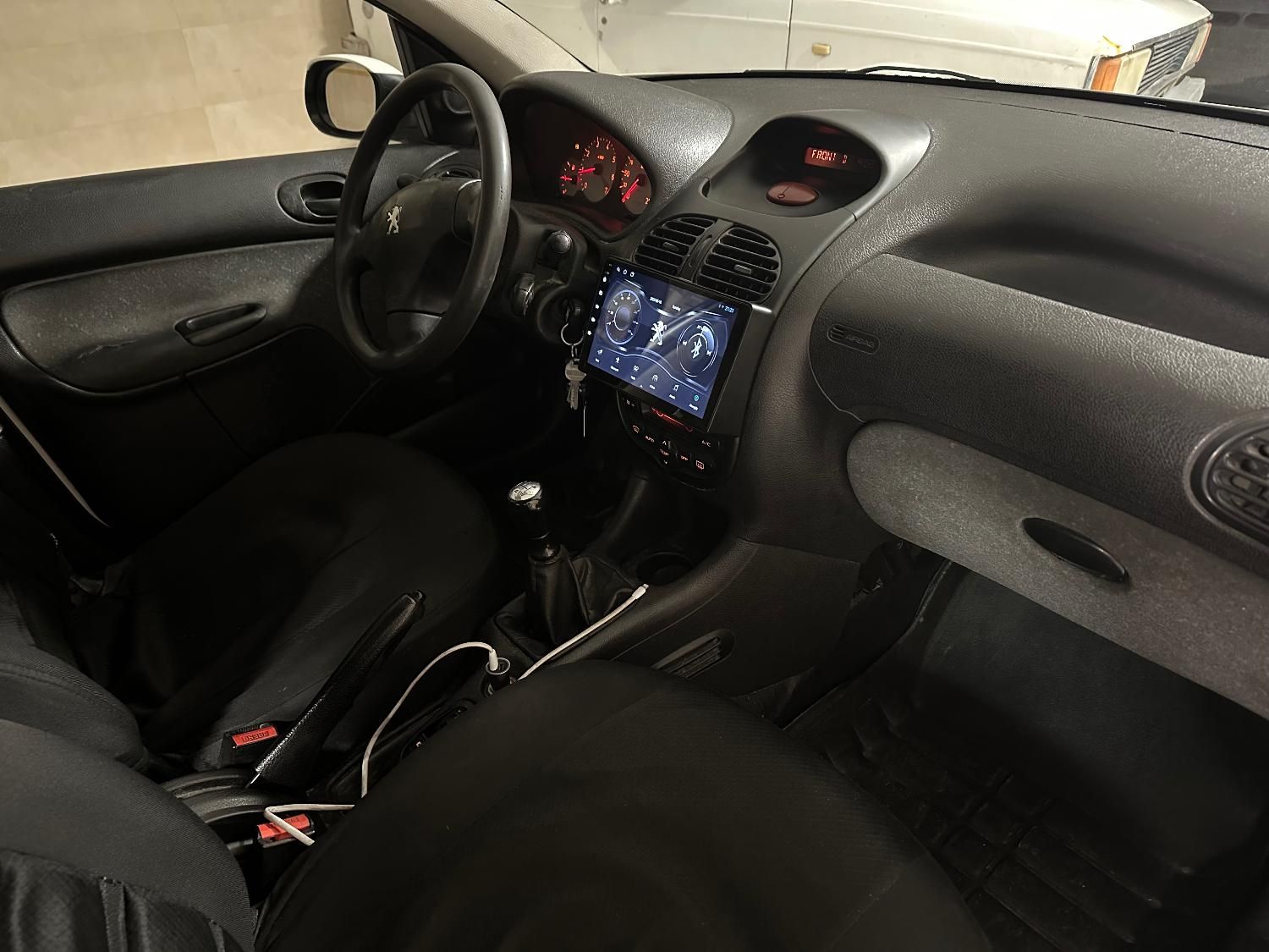 پژو 206 SD v8 - 1390