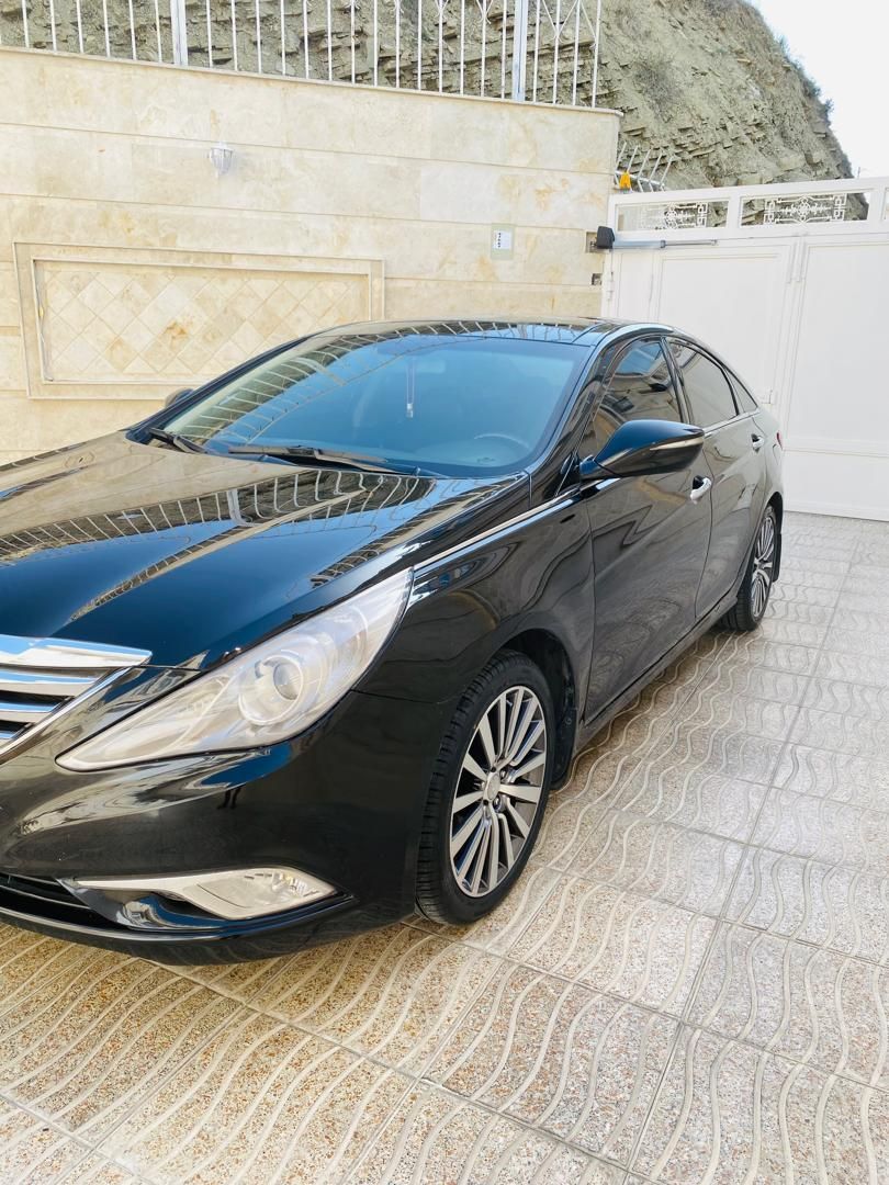 هیوندای سوناتا فول YF - 2014