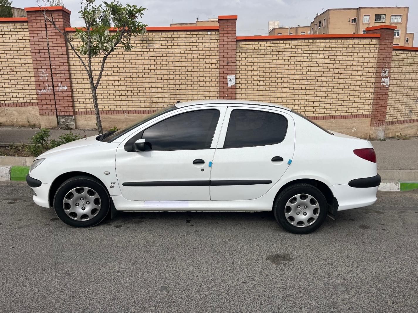 پژو 206 SD v8 - 1396