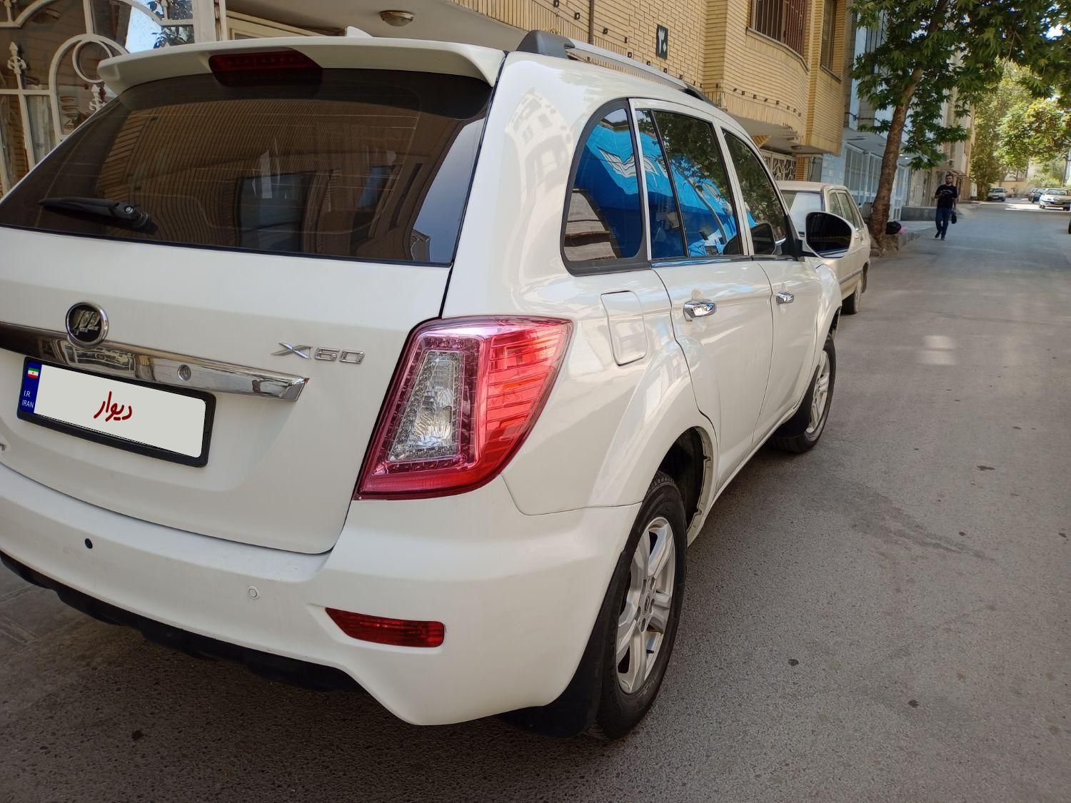 لیفان X60 دنده‌ای - 2014