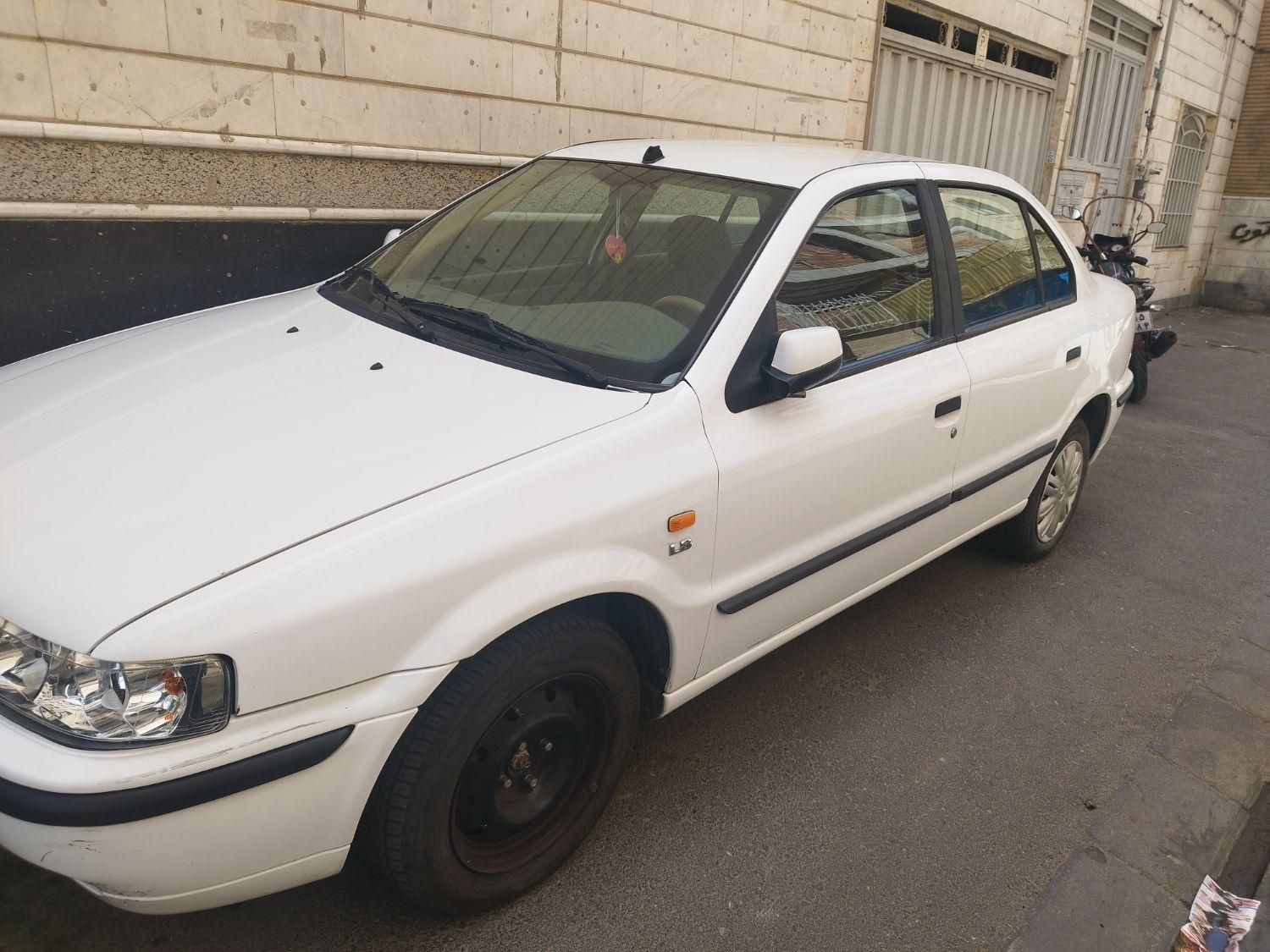 سمند LX XU7 - 1395