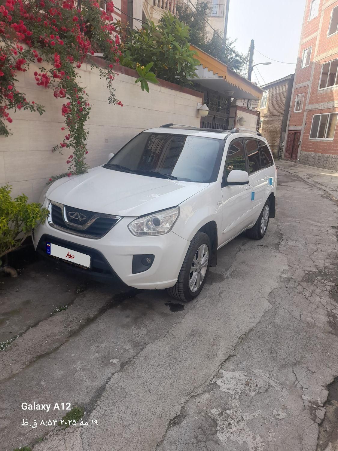 خودرو ام وی ام، X33 آگهی ann_18150436