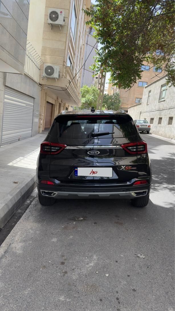 ام وی ام X55 پرو IE اسپرت - 2023