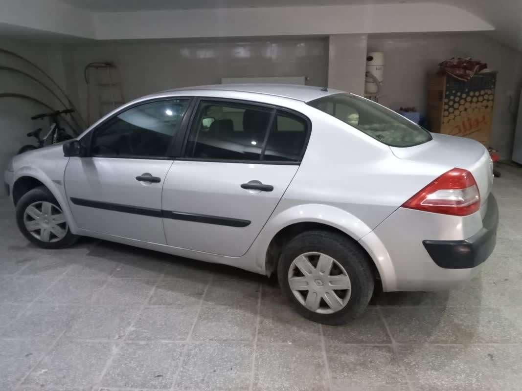 رنو مگان دنده‌ای 1600 - 2008
