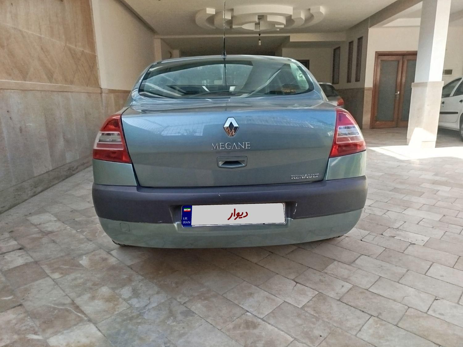 رنو مگان دنده‌ای 1600 - 2008