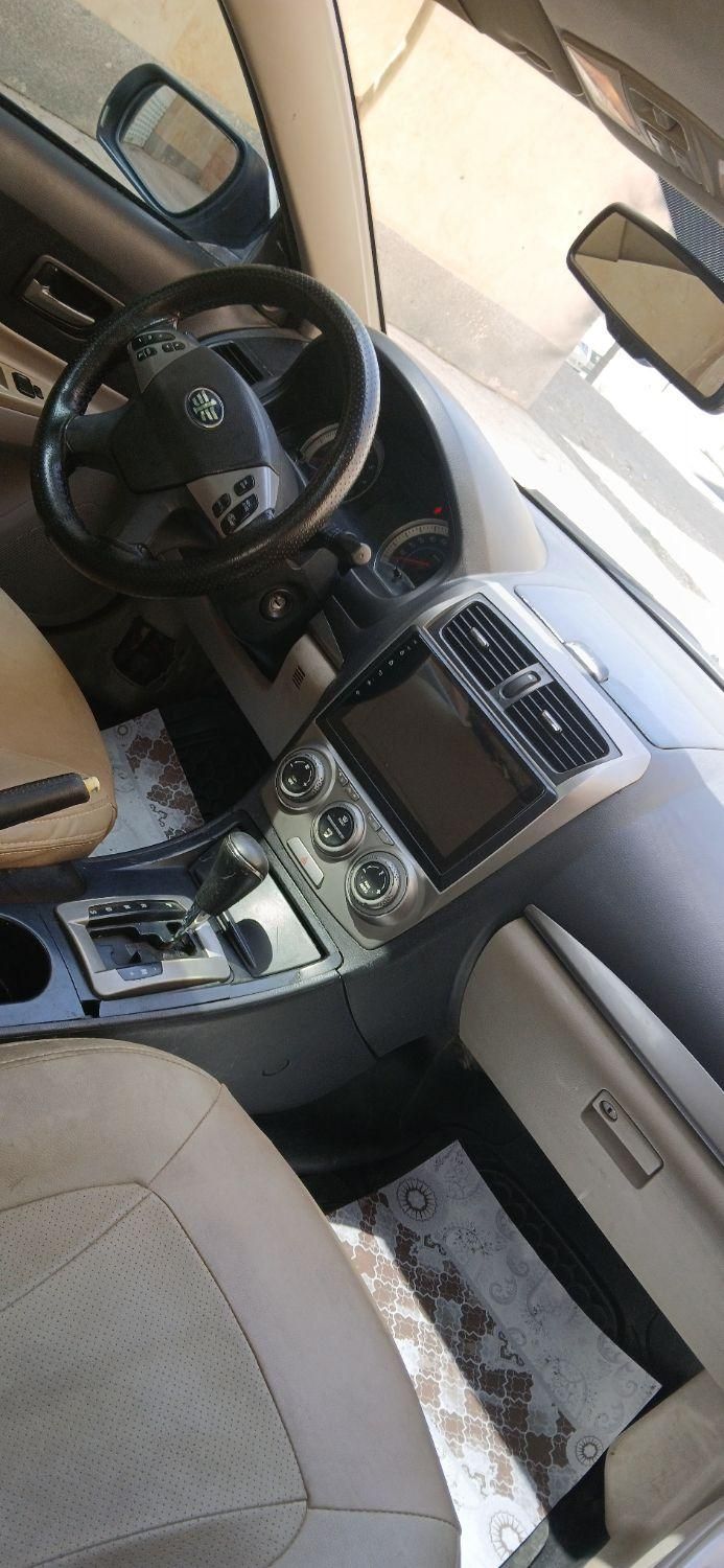 بسترن B50 اتوماتیک - 2014
