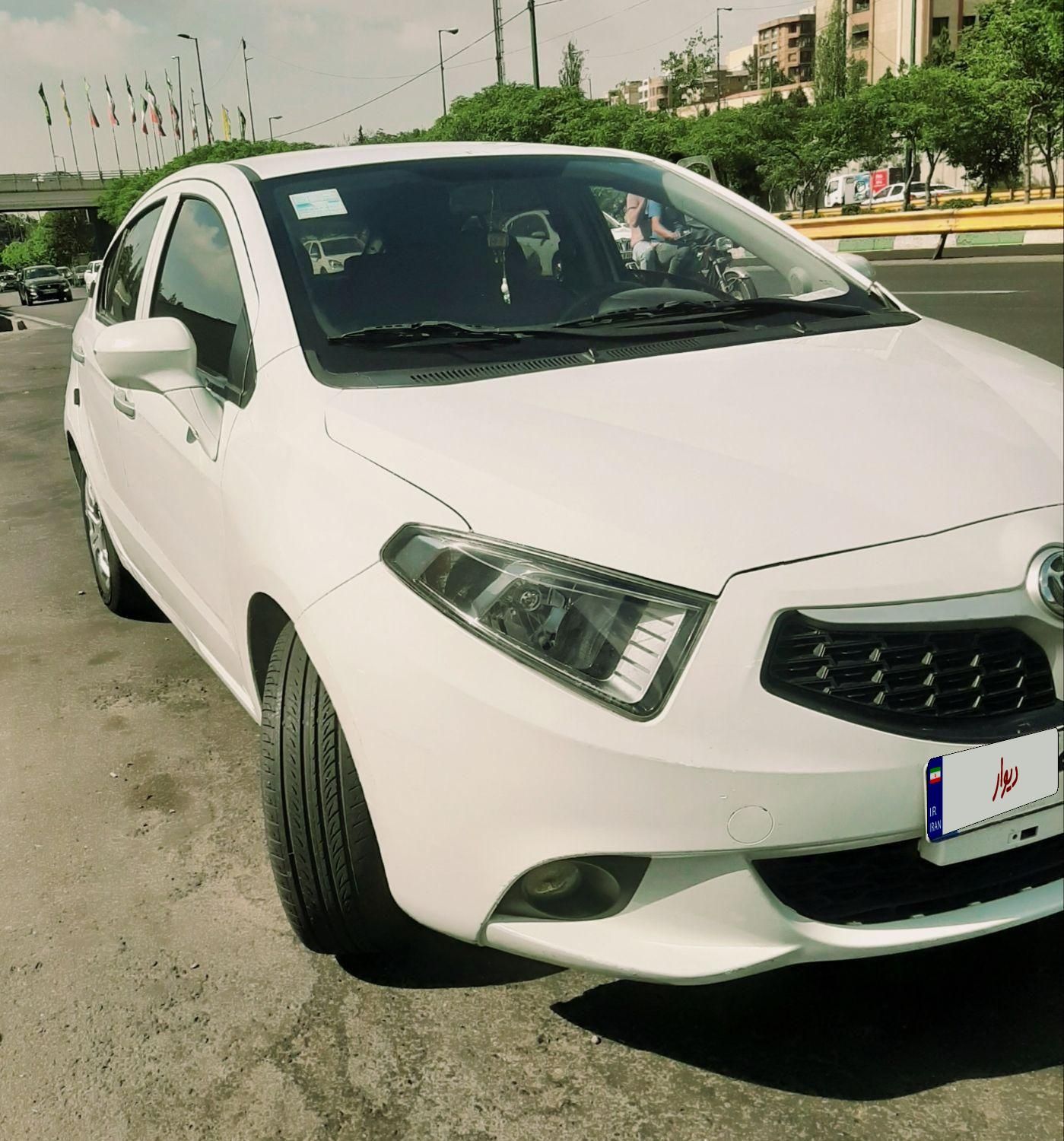 خودرو برلیانس، H220 آگهی ann_18151990