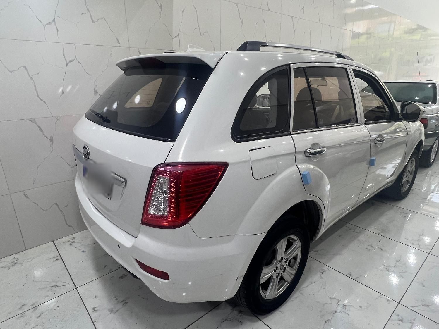 لیفان X60 دنده‌ای - 2014