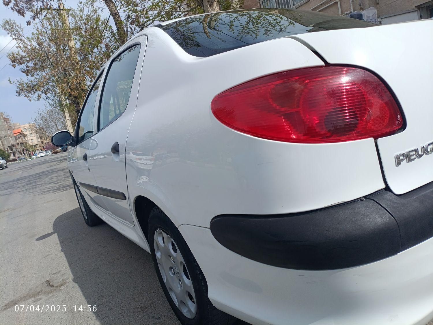 پژو 206 SD v8 - 1396