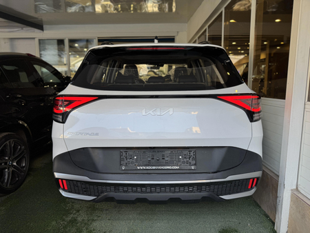 کیا اسپورتیج 6 سیلندر 2700cc - 2024