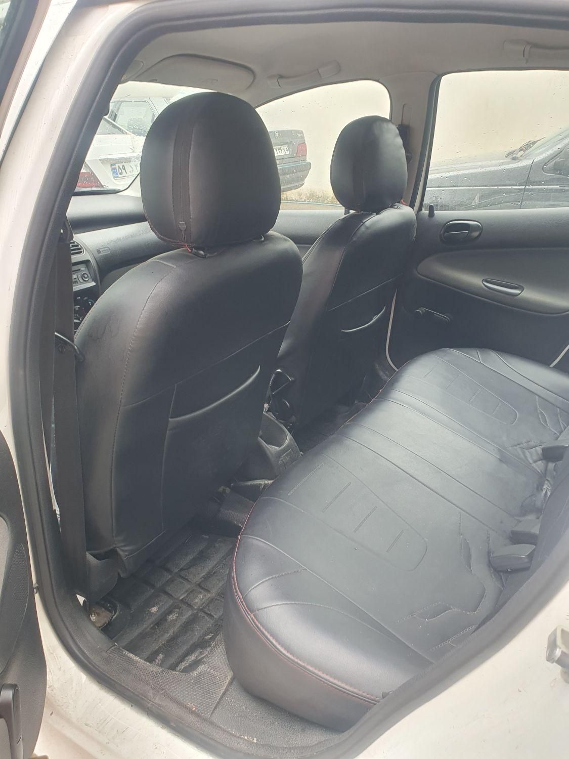 پژو 206 SD v8 - 1394