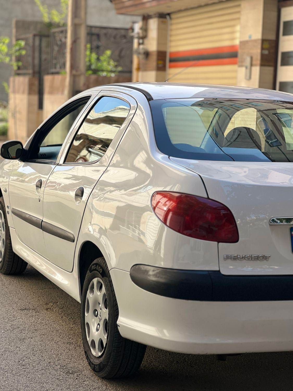 پژو 206 SD v8 - 1392