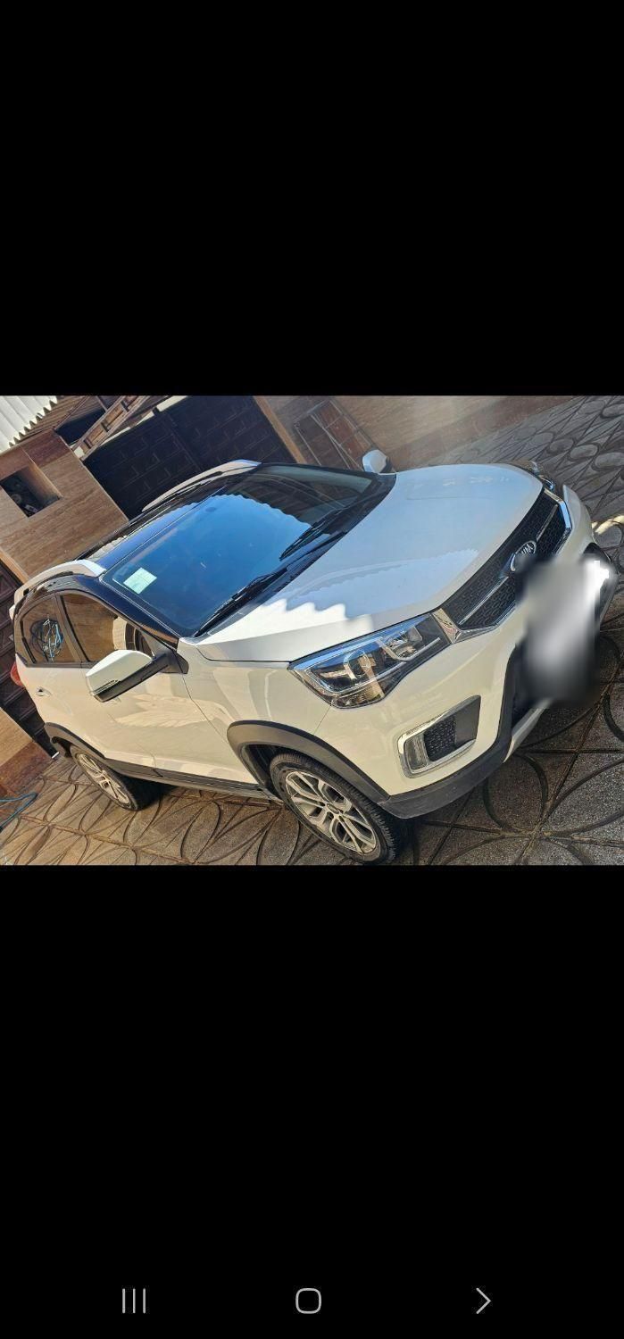 خودرو ام وی ام، X22 آگهی ann_18153562
